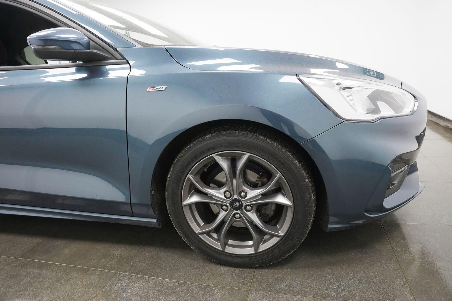 Used Ford Focus 2022 for sale - 78020212: Photo 5