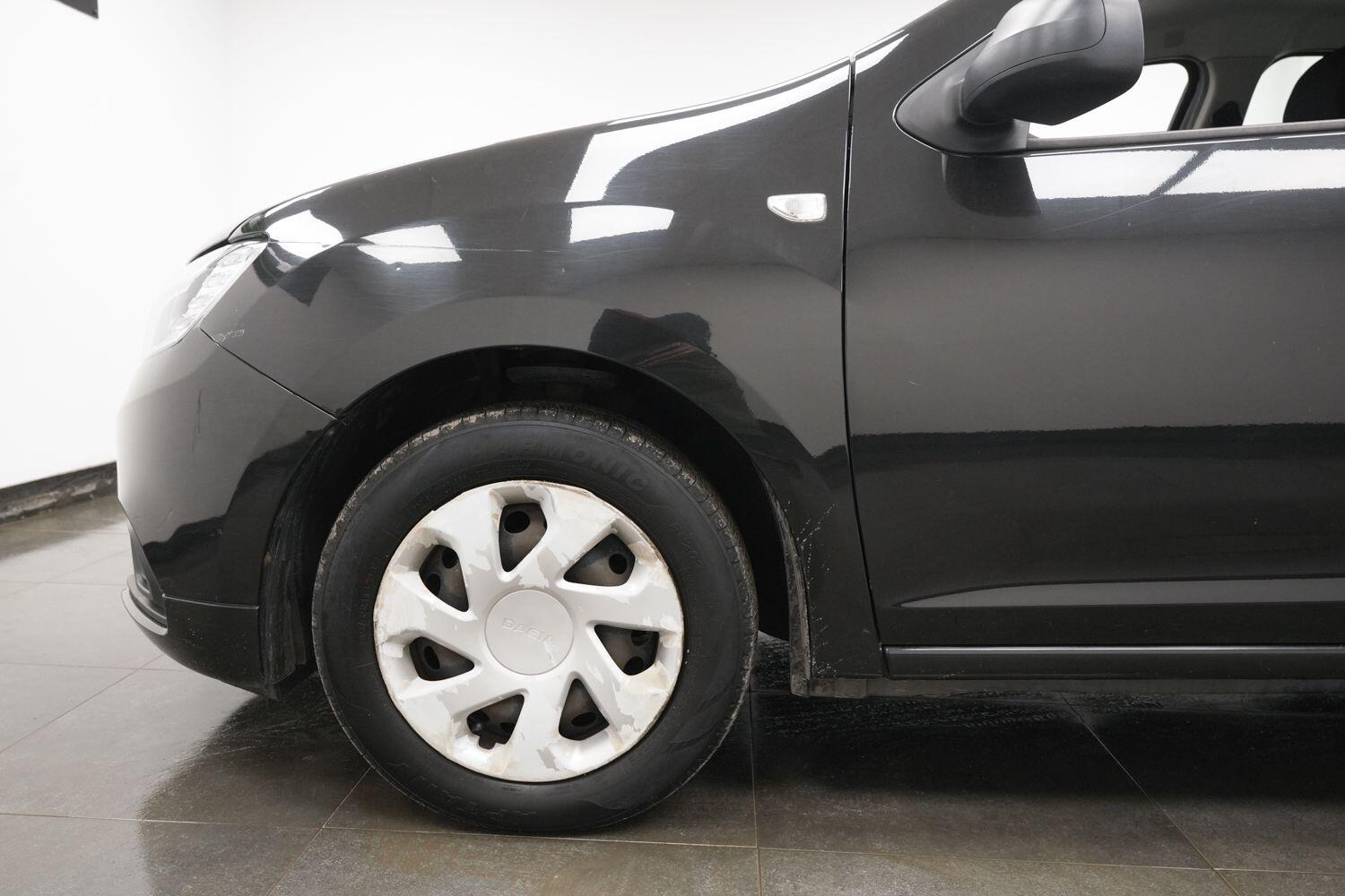 Used Dacia Sandero 2017 for sale - 77737360: Photo 6