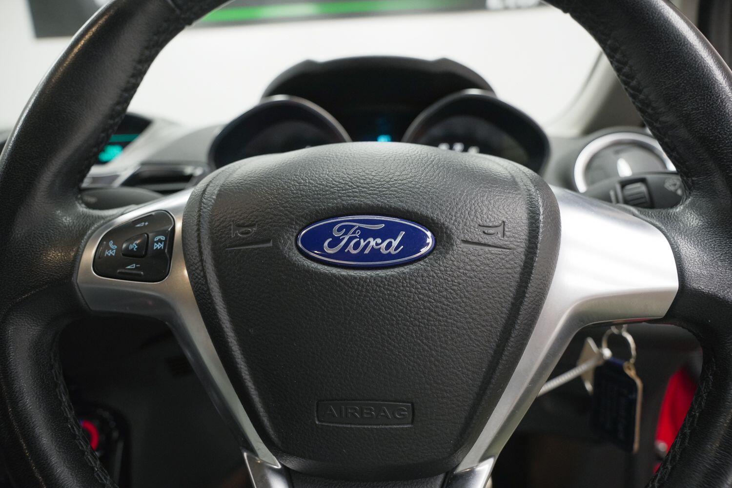 Used Ford Fiesta 2015 for sale - 77898375: Photo 20