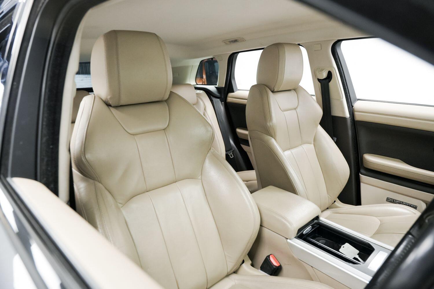 Used Land Rover Range Rover Evoque 2015 for sale - 76823736: Photo 12