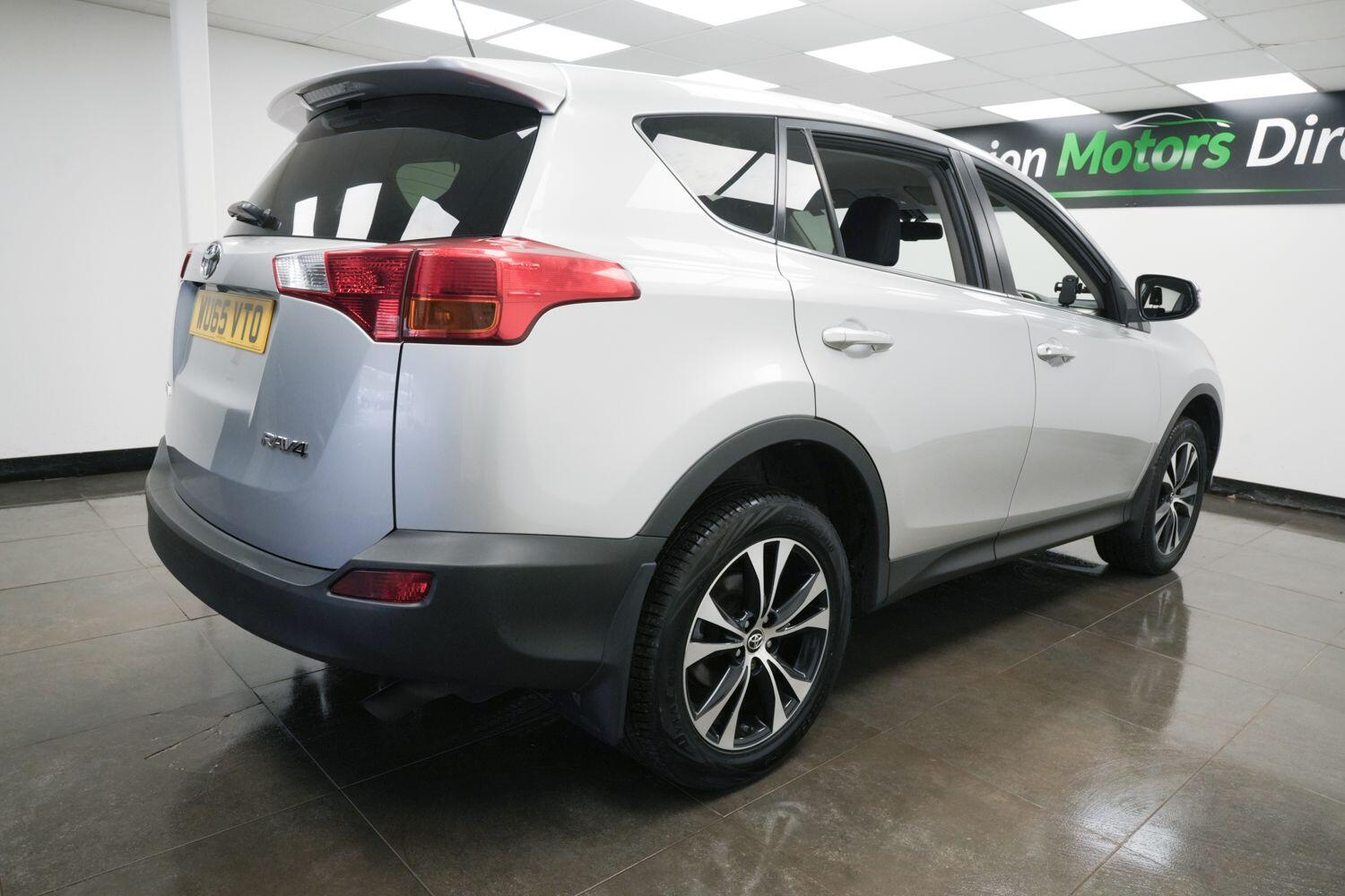 Used Toyota RAV4 for sale - 77633364: Photo 4