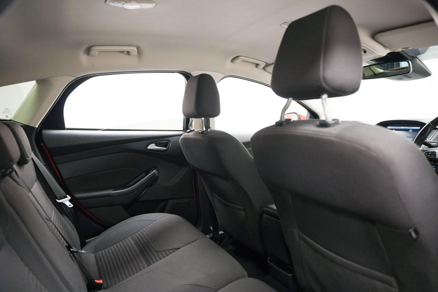 Used Ford Focus 2015 for sale - 77387545: Photo 15