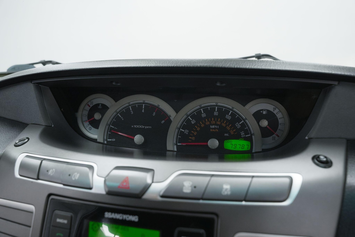 Used Ssangyong Turismo for sale - 77768083: Photo 26