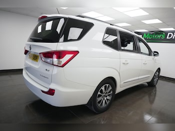 Used Ssangyong Turismo 2017 for sale - 77768083: Photo