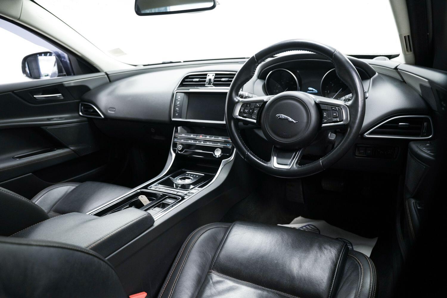 Used Jaguar XE for sale - 76824714: Photo 10