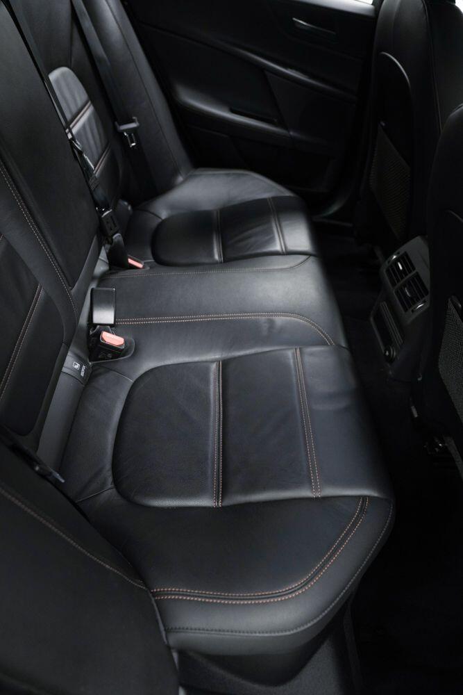 Used Jaguar XE for sale - 76824714: Photo 15