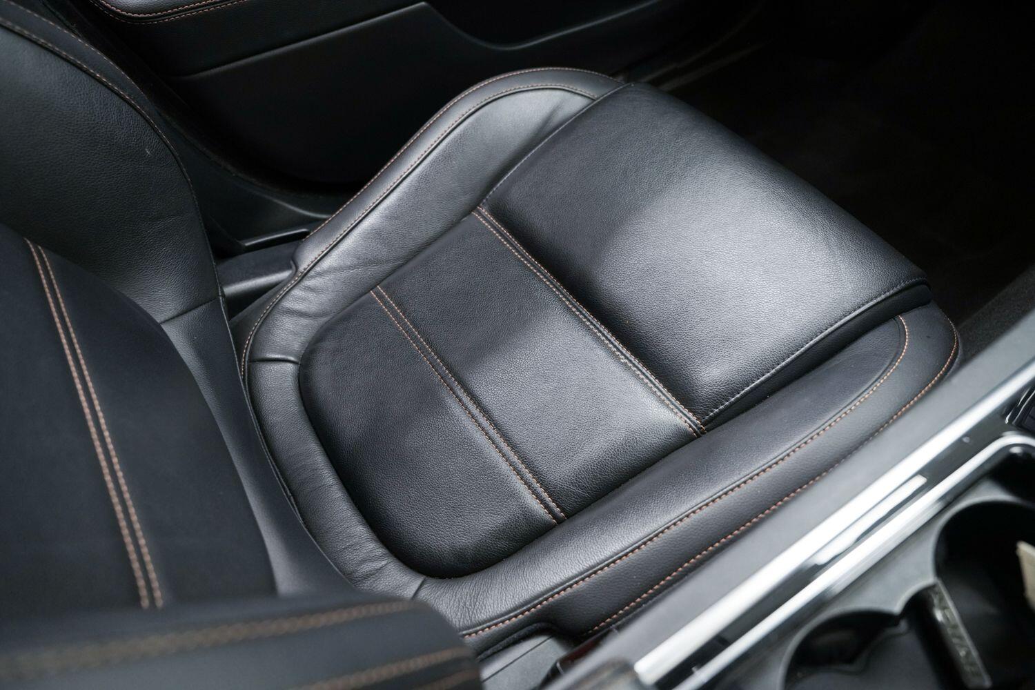 Used Jaguar XE for sale - 76824714: Photo 23