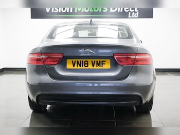 Used Jaguar XE 2018 for sale - 76824714: Photo
