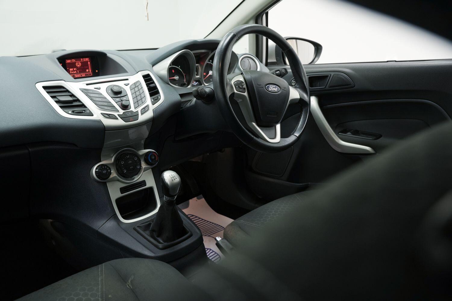 Used Ford Fiesta 2009 for sale - 76824796: Photo 19