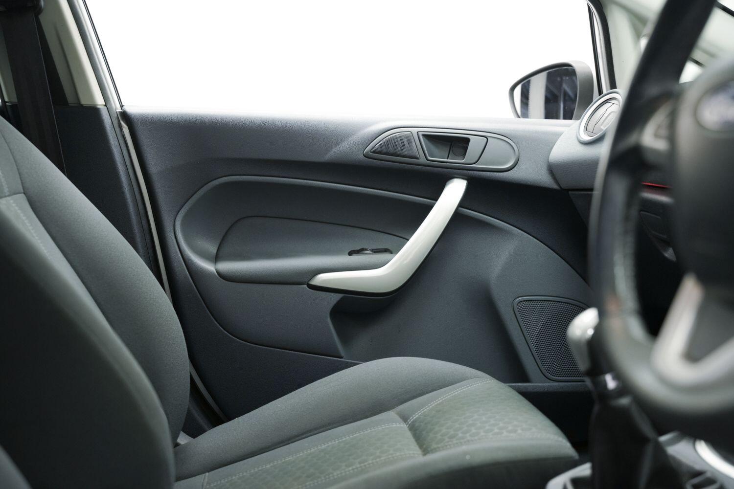 Used Ford Fiesta 2009 for sale - 76824796: Photo 20