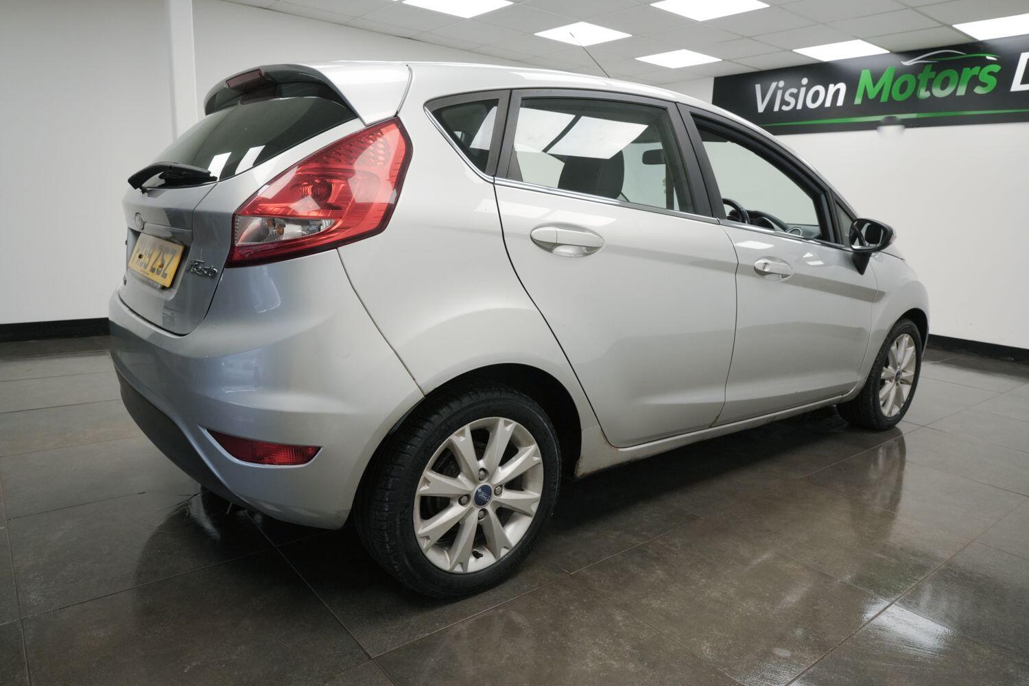 Used Ford Fiesta 2009 for sale - 76824796: Photo 4