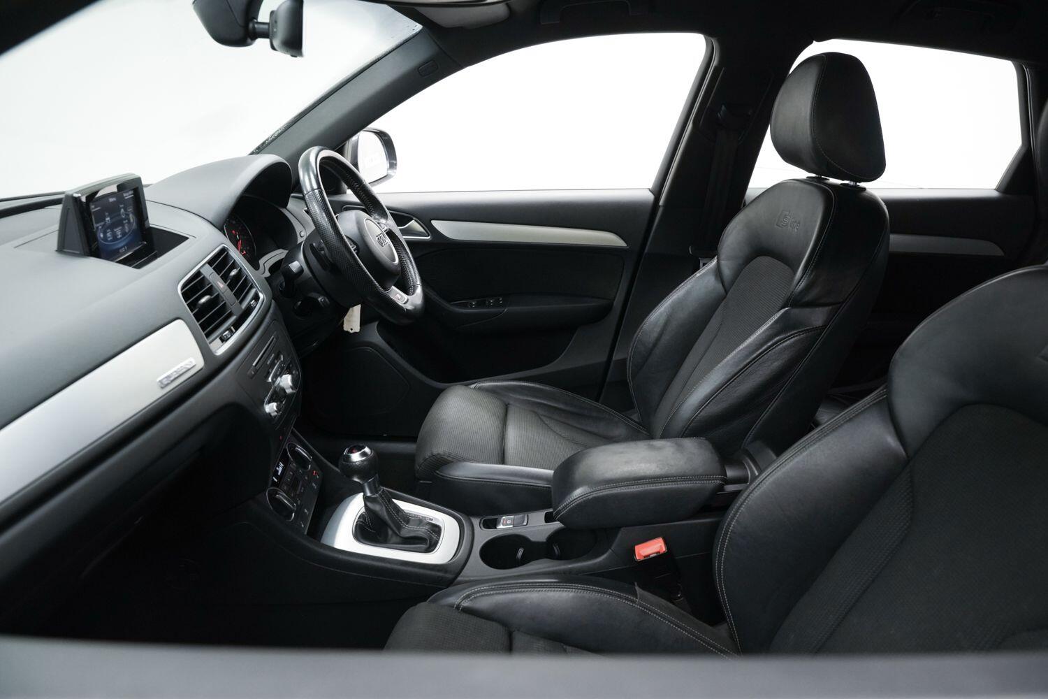 Used Audi Q3 2017 for sale - 76989403: Photo 30