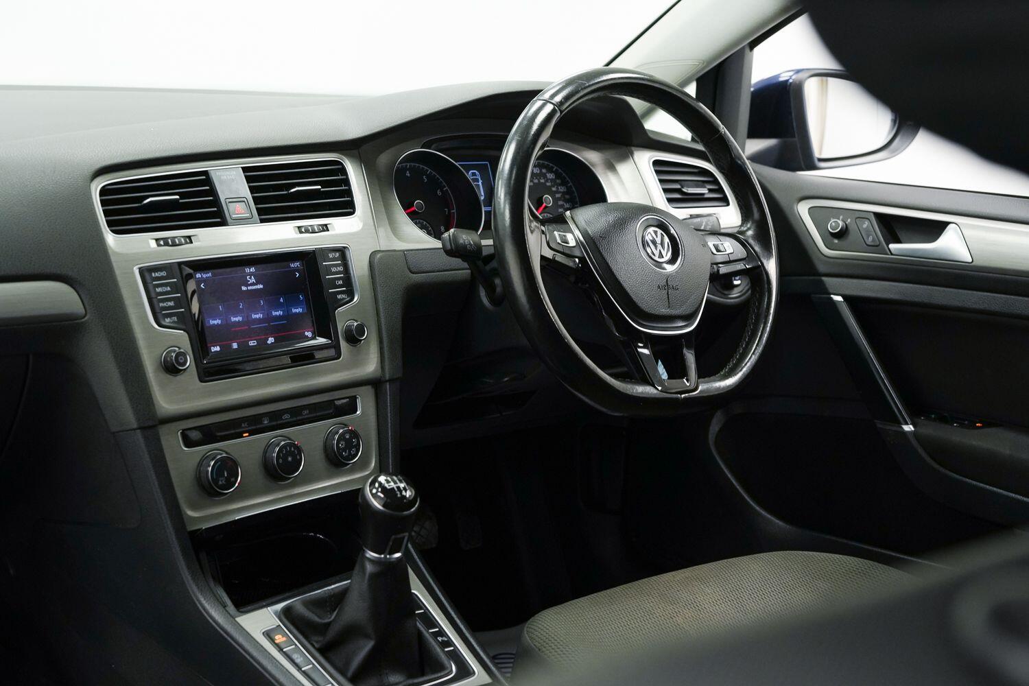 Used Volkswagen Golf for sale - 78136305: Photo 24