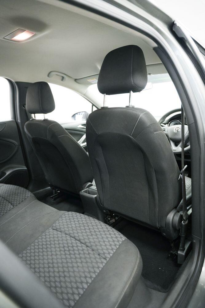 Used Vauxhall Astra 2017 for sale - 76585452: Photo 17