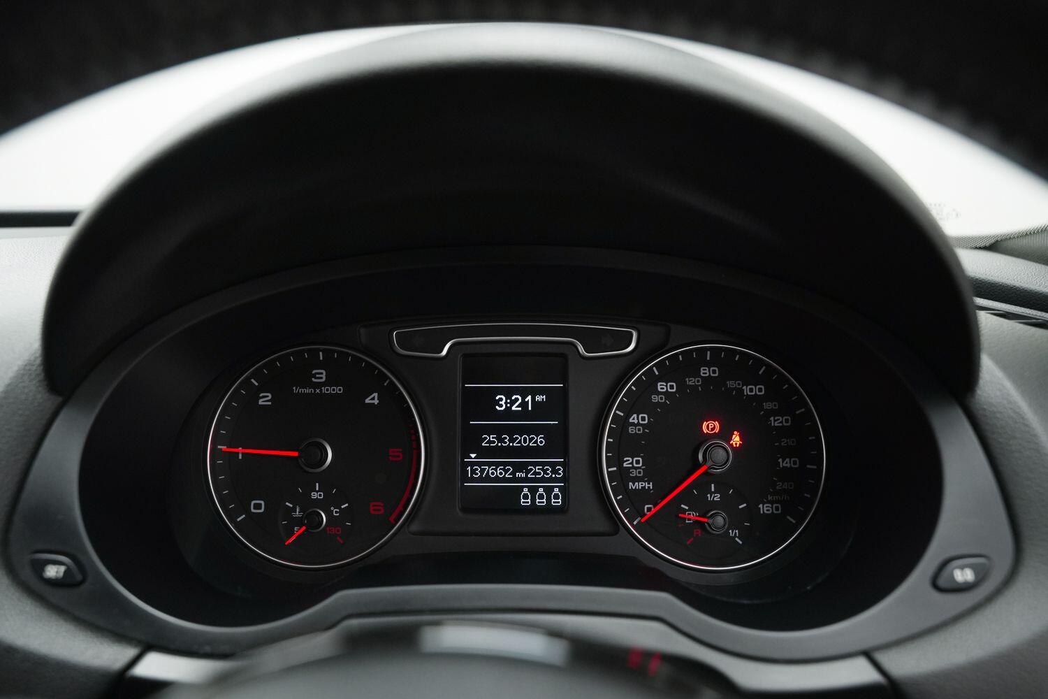 Used Audi Q3 2013 for sale - 78034099: Photo 24