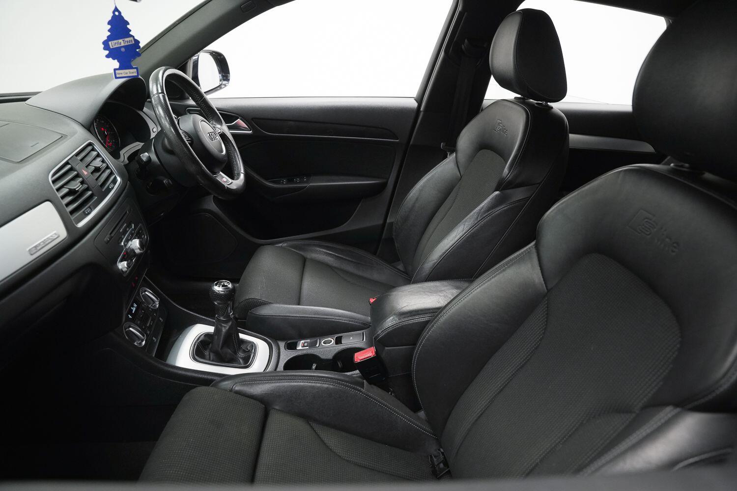 Used Audi Q3 2013 for sale - 78034099: Photo 26