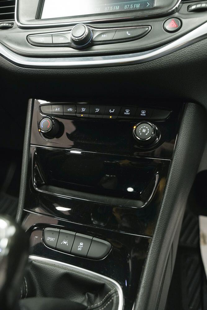 Used Vauxhall Astra 2016 for sale - 77798897: Photo 23