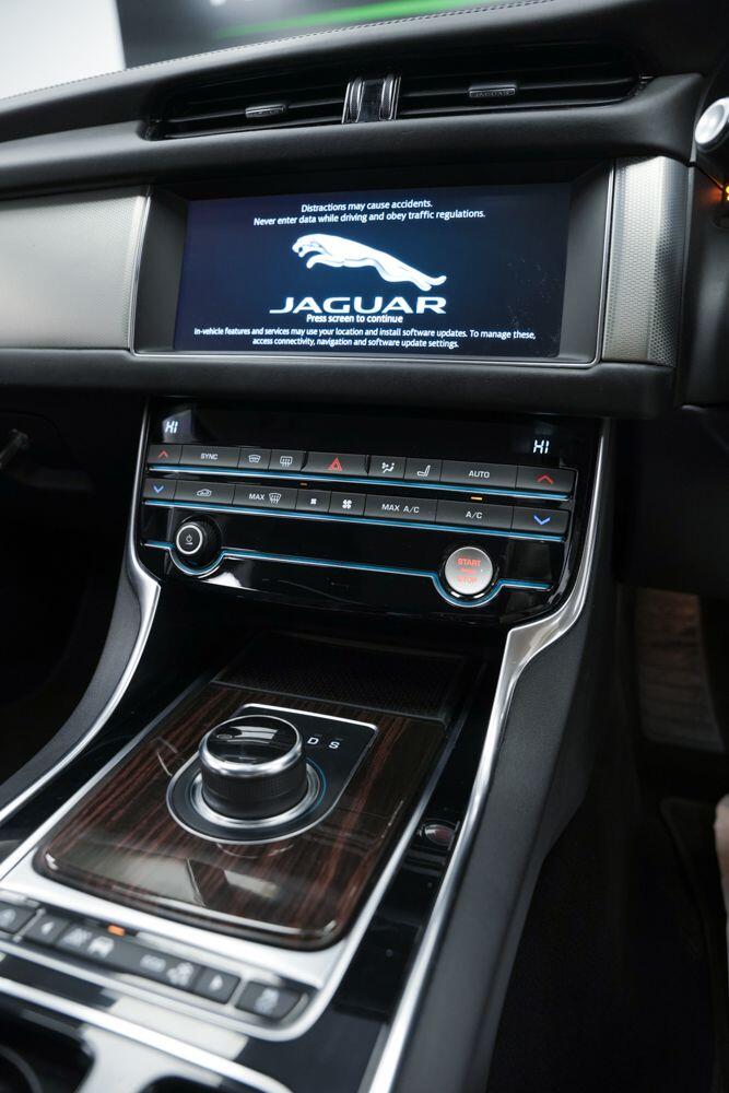 Used Jaguar XF 2020 for sale - 77238478: Photo 23