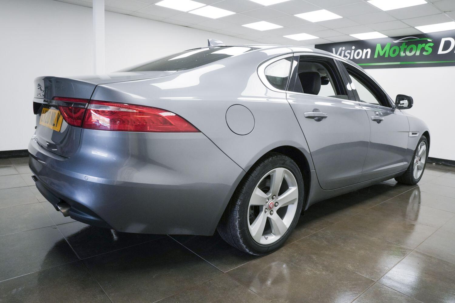 Used Jaguar XF 2020 for sale - 77238478: Photo 4