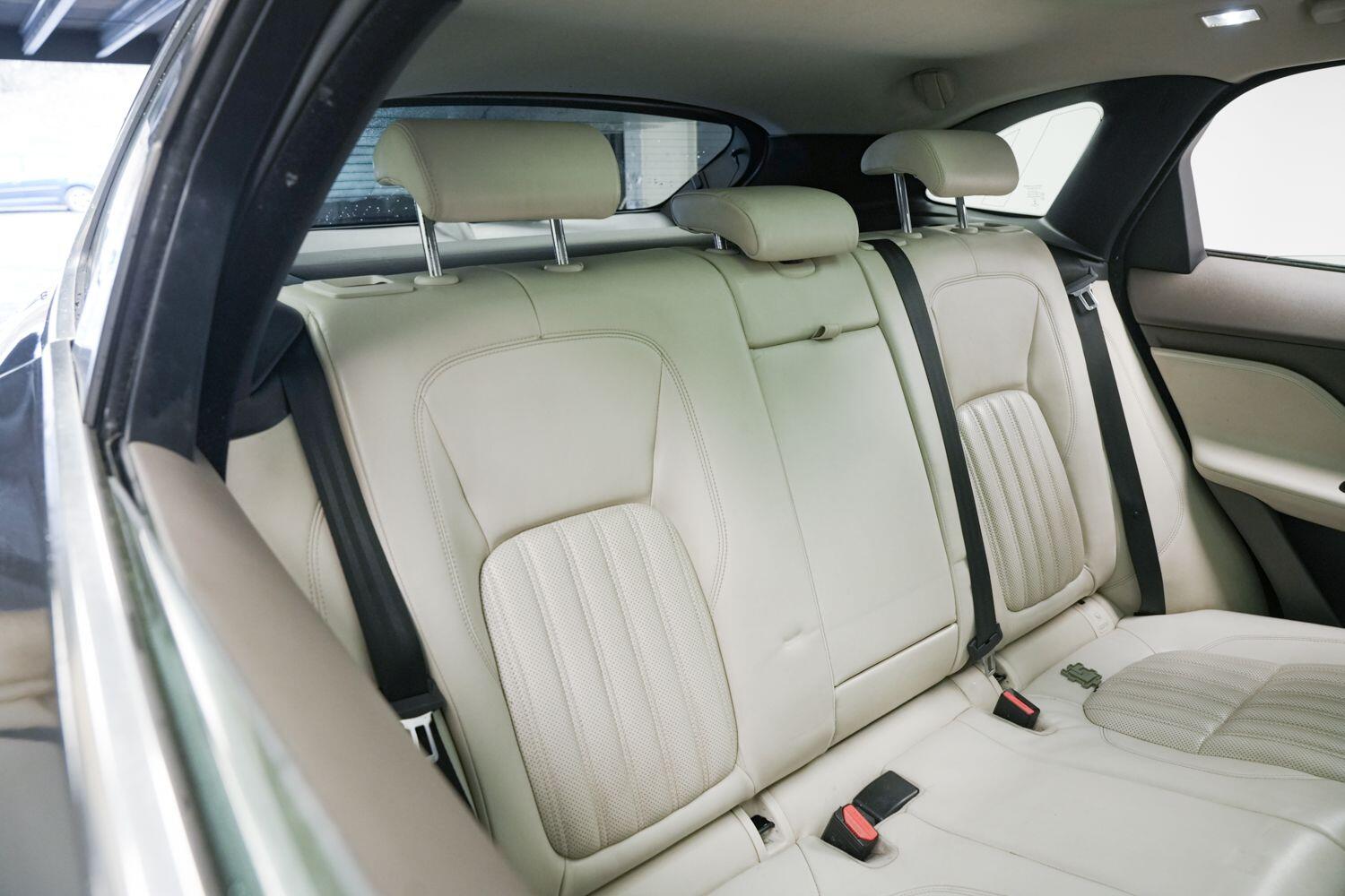 Used Jaguar F-Pace 2016 for sale - 77612454: Photo 15