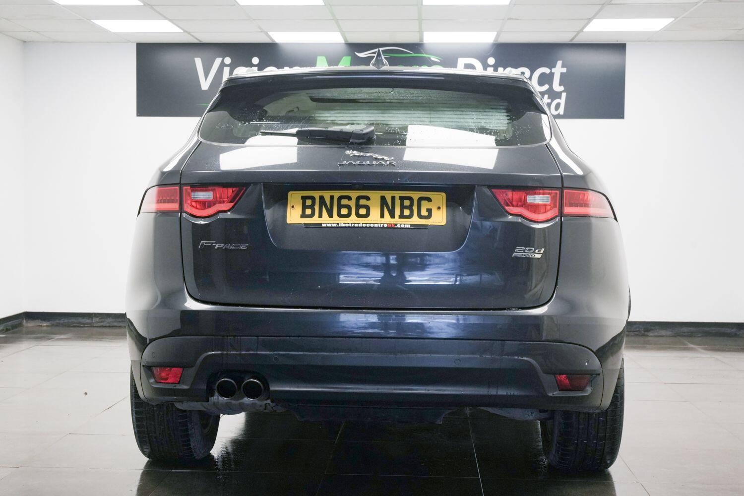 Used Jaguar F-Pace 2016 for sale - 77612454: Photo 3