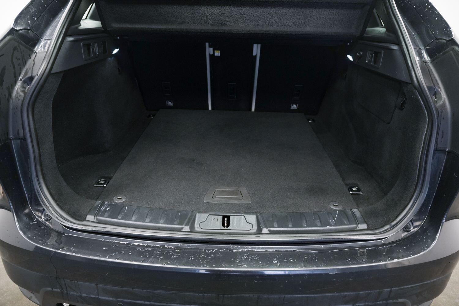 Used Jaguar F-Pace 2016 for sale - 77612454: Photo 9