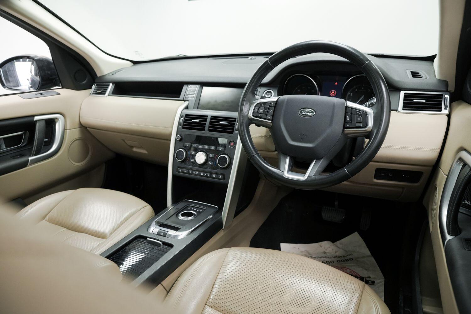 Used Land Rover Discovery Sport 2018 for sale - 76389188: Photo 11