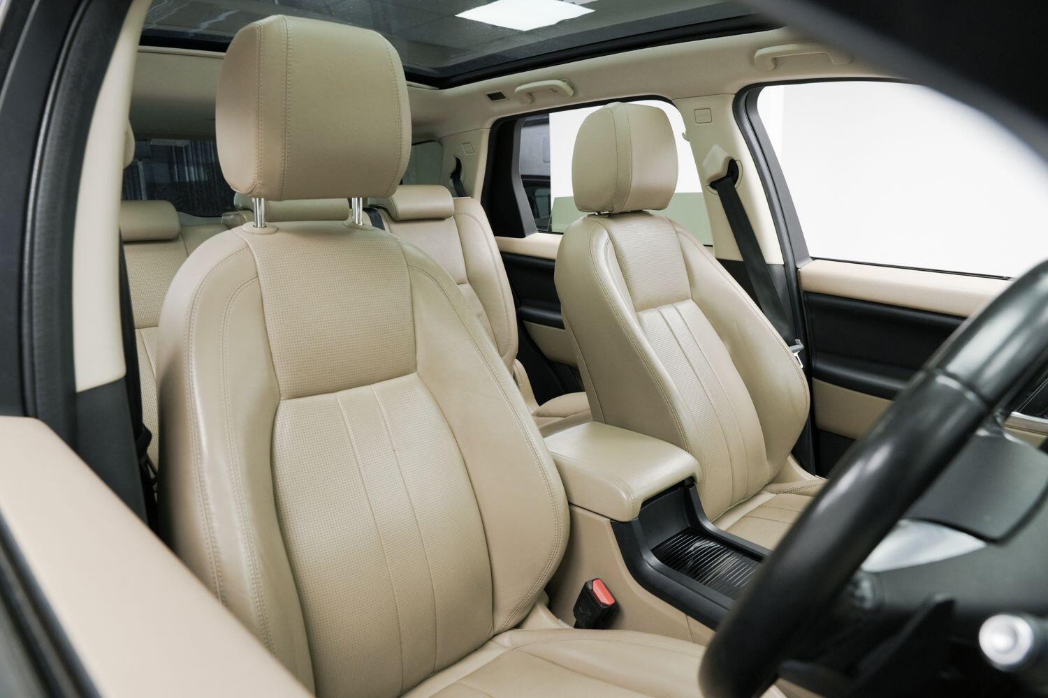 Used Land Rover Discovery Sport 2018 for sale - 76389188: Photo 12