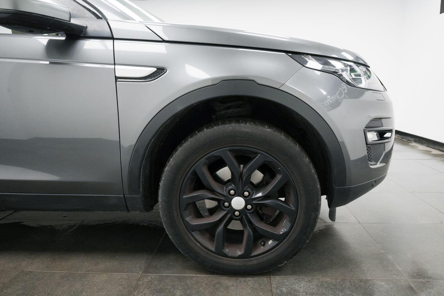 Used Land Rover Discovery Sport 2018 for sale - 76389188: Photo 5