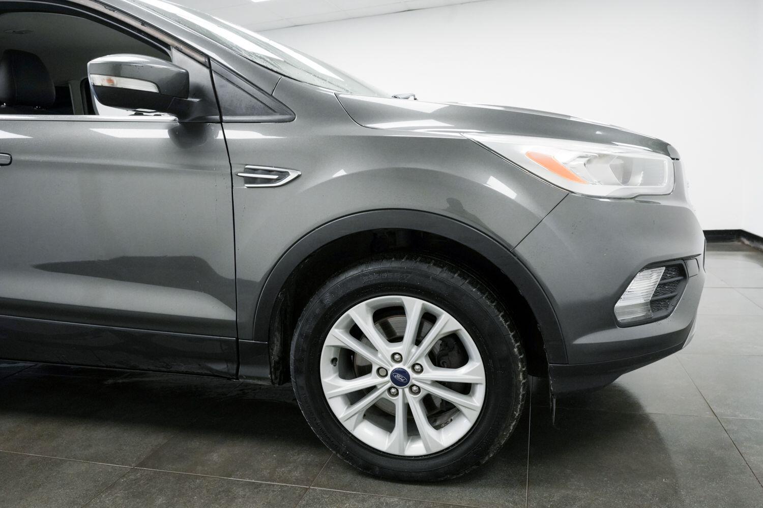 Used Ford Kuga 2017 for sale - 76824002: Photo 5