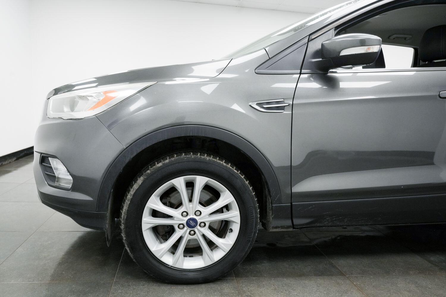 Used Ford Kuga 2017 for sale - 76824002: Photo 6