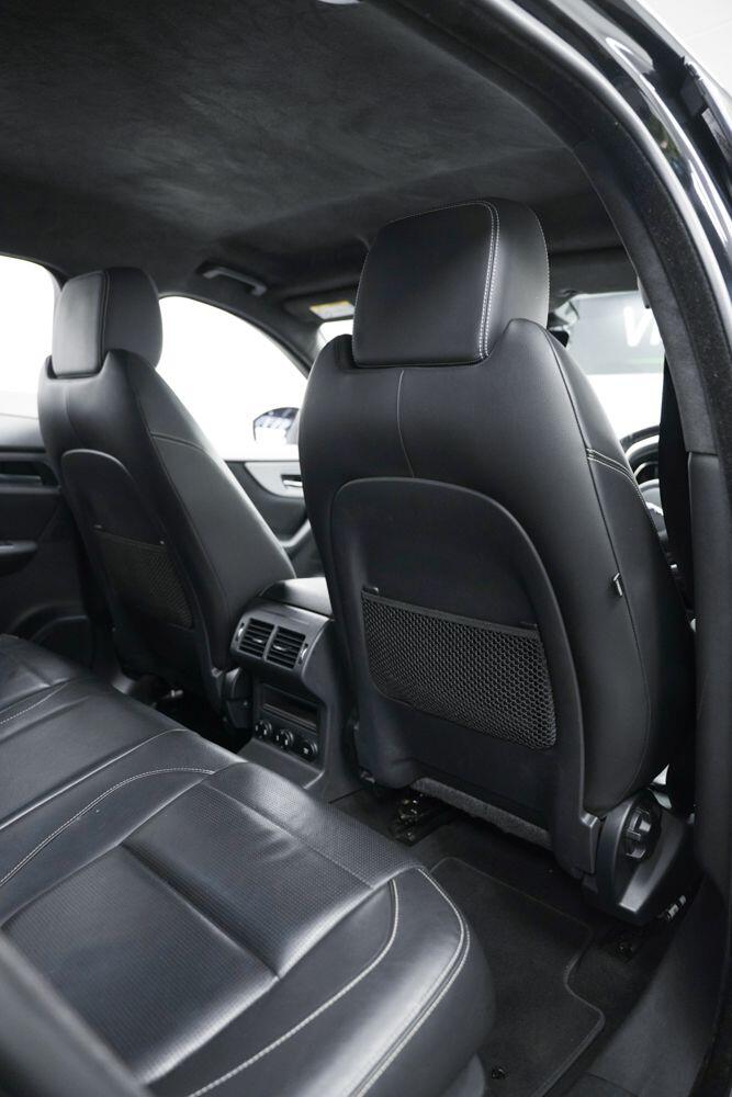 Used Jaguar F-Pace for sale - 76824709: Photo 17