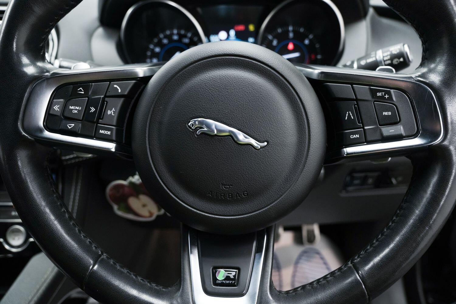 Used Jaguar F-Pace for sale - 76824709: Photo 26