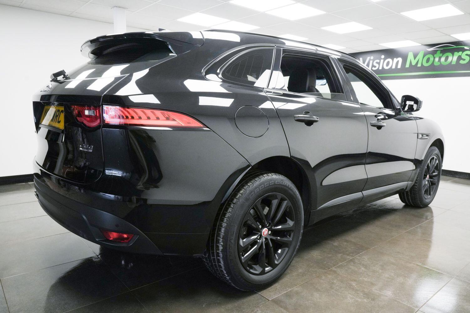 Used Jaguar F-Pace for sale - 76824709: Photo 4