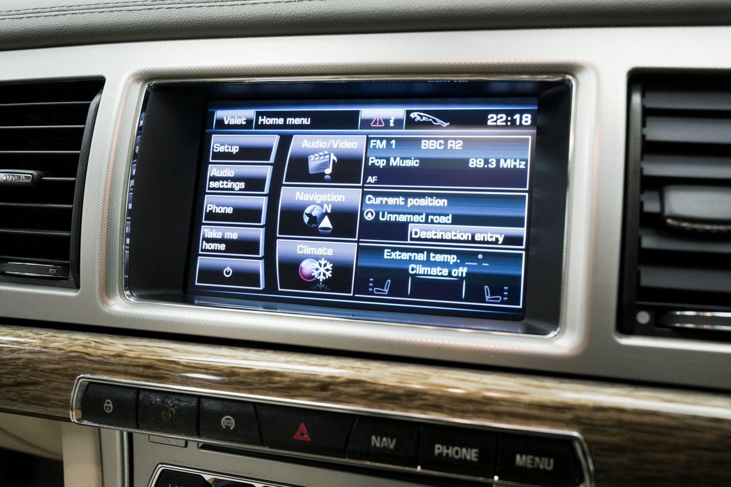 Used Jaguar XF 2013 for sale - 76823737: Photo 27