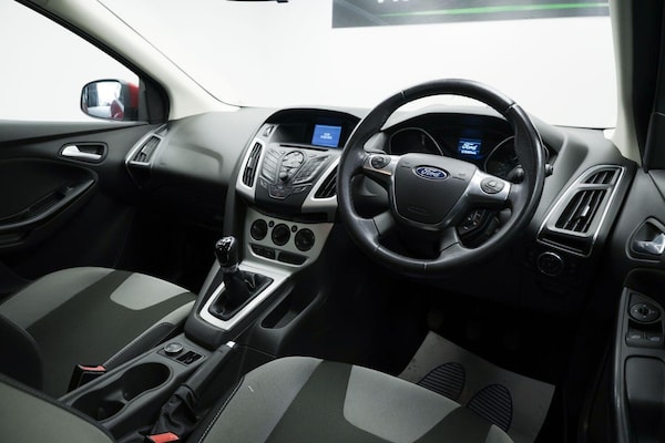 Used Ford Focus 2012 for sale - 76226517: Photo 8