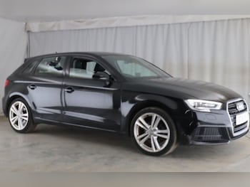 Used Audi A3 2018 for sale - 78898379: Photo