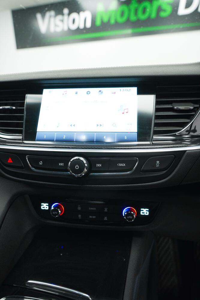Used Vauxhall Insignia 2018 for sale - 77898378: Photo 21