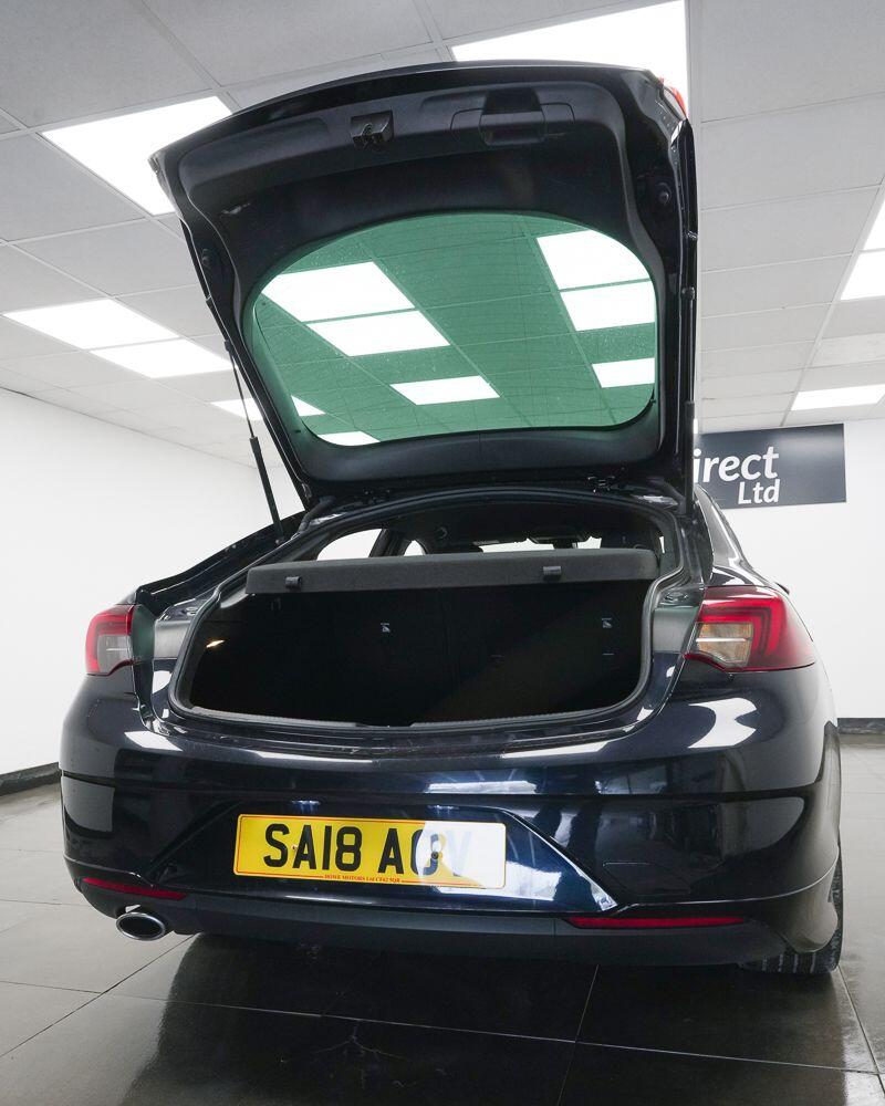 Used Vauxhall Insignia 2018 for sale - 77898378: Photo 8