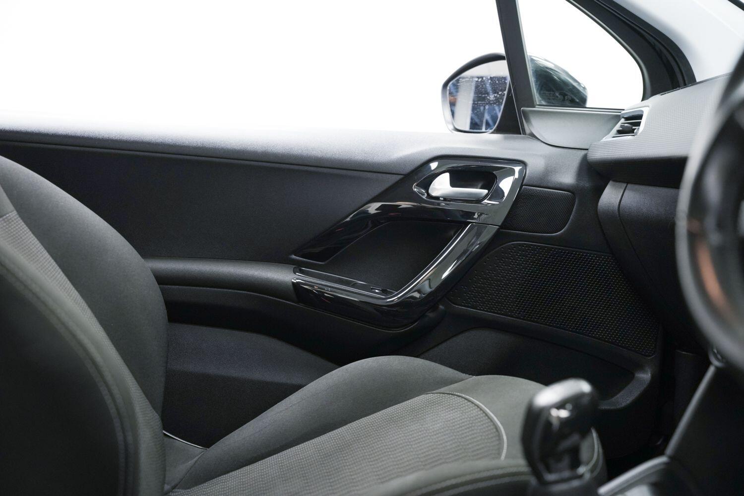 Used Peugeot 208 for sale - 77238530: Photo 19