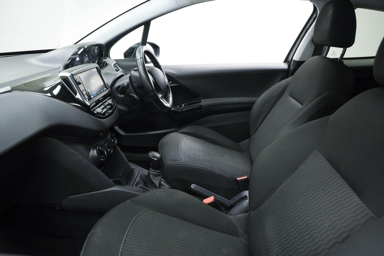 Used Peugeot 208 for sale - 77238530: Photo 25