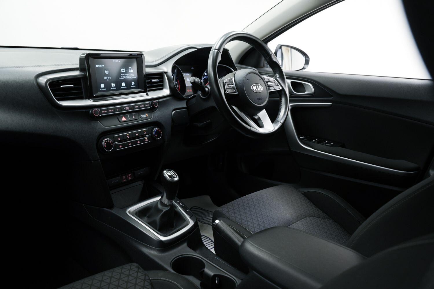 Used Kia Ceed 2019 for sale - 76166980: Photo 17