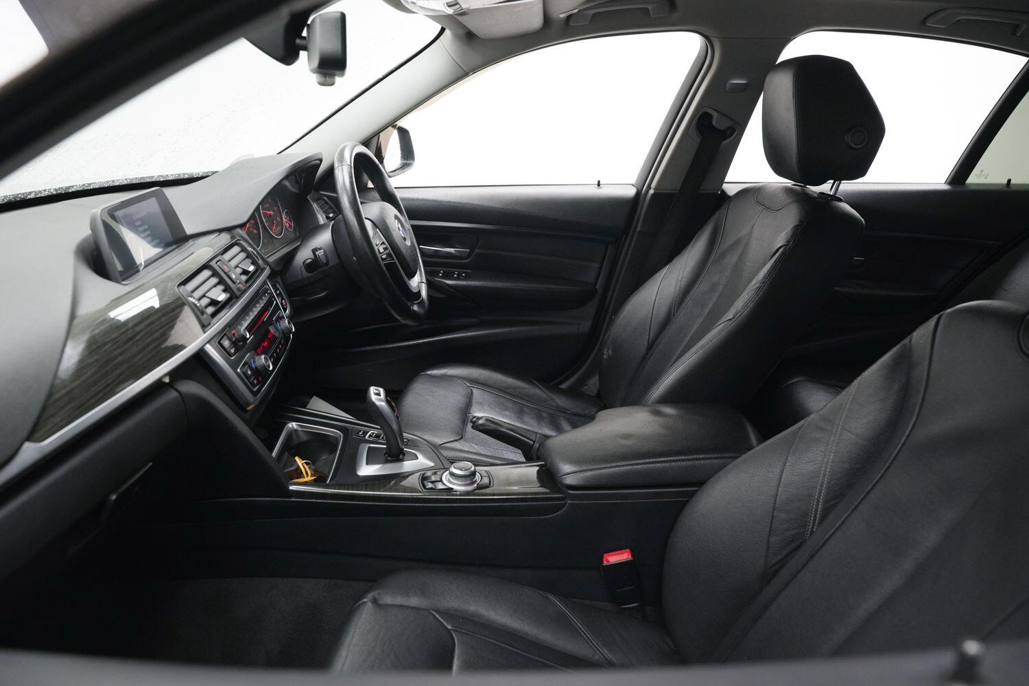 Used BMW 3 Series 2014 for sale - 77738274: Photo 29