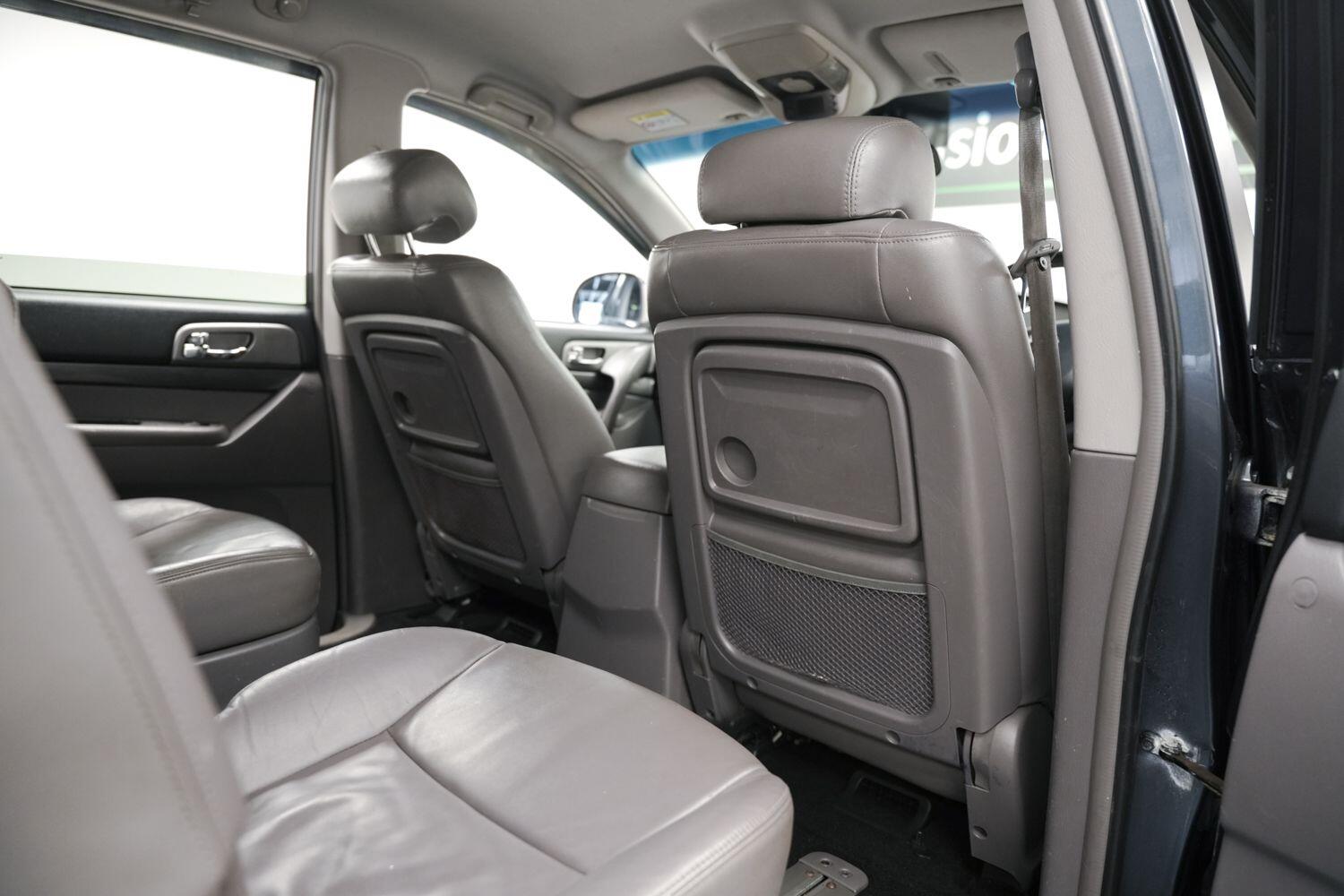 Used Ssangyong Turismo 2016 for sale - 76361168: Photo 15