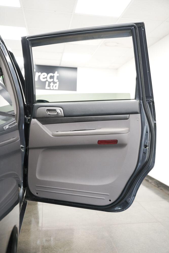 Used Ssangyong Turismo 2016 for sale - 76361168: Photo 16