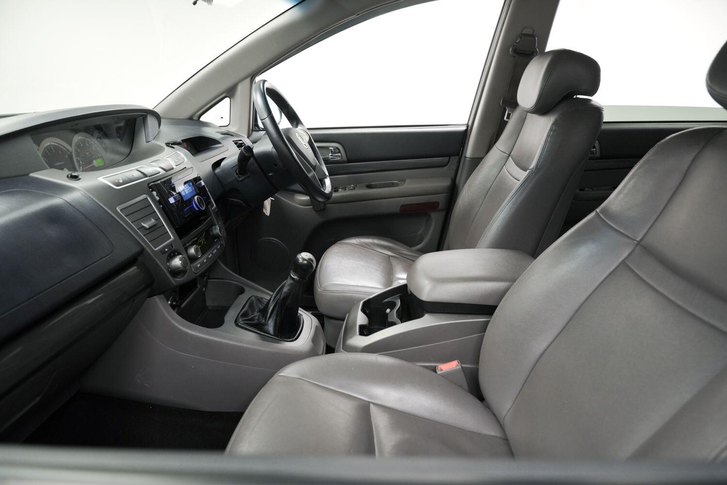 Used Ssangyong Turismo 2016 for sale - 76361168: Photo 25