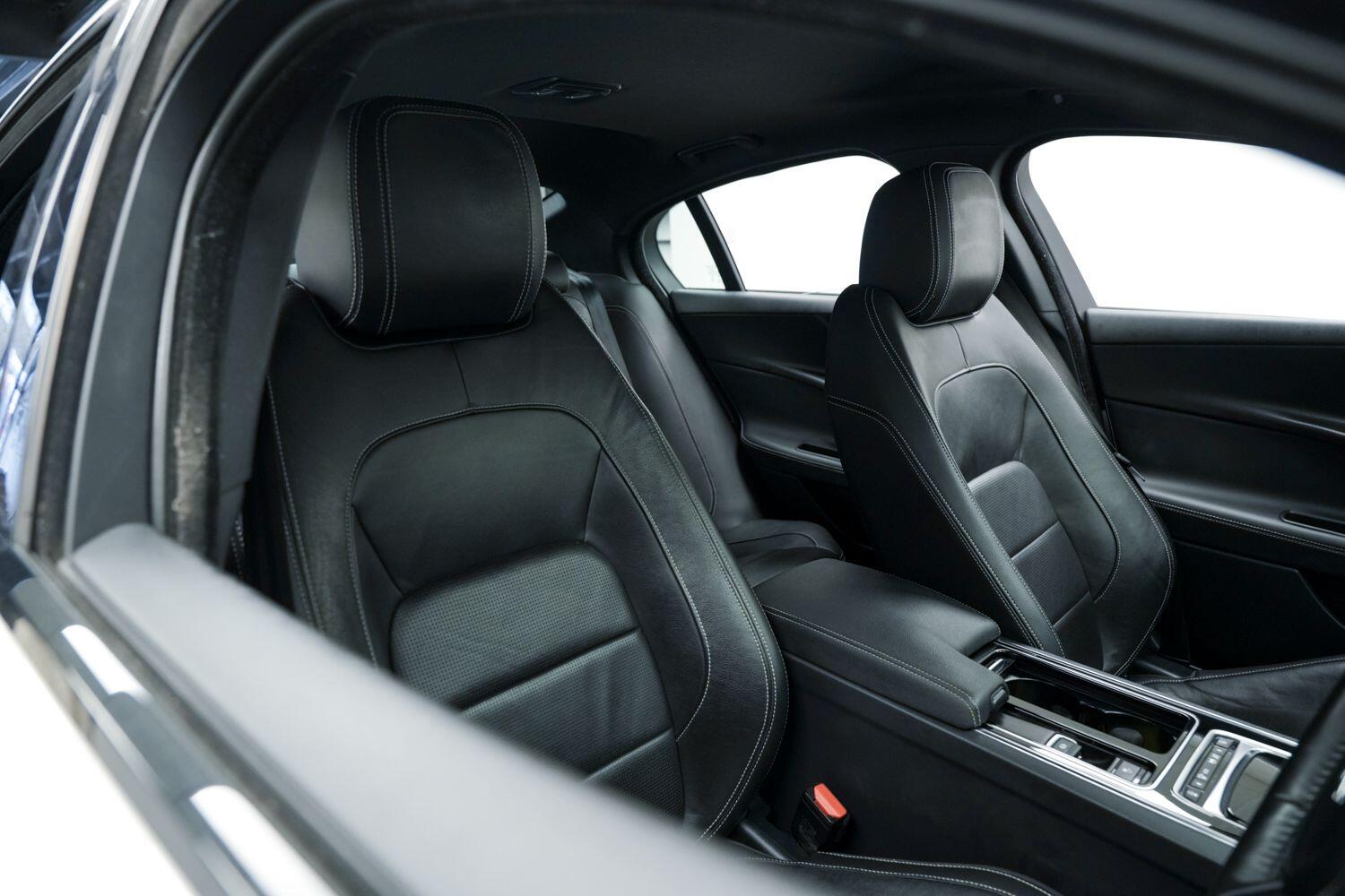 Used Jaguar XE 2019 for sale - 77754139: Photo 12