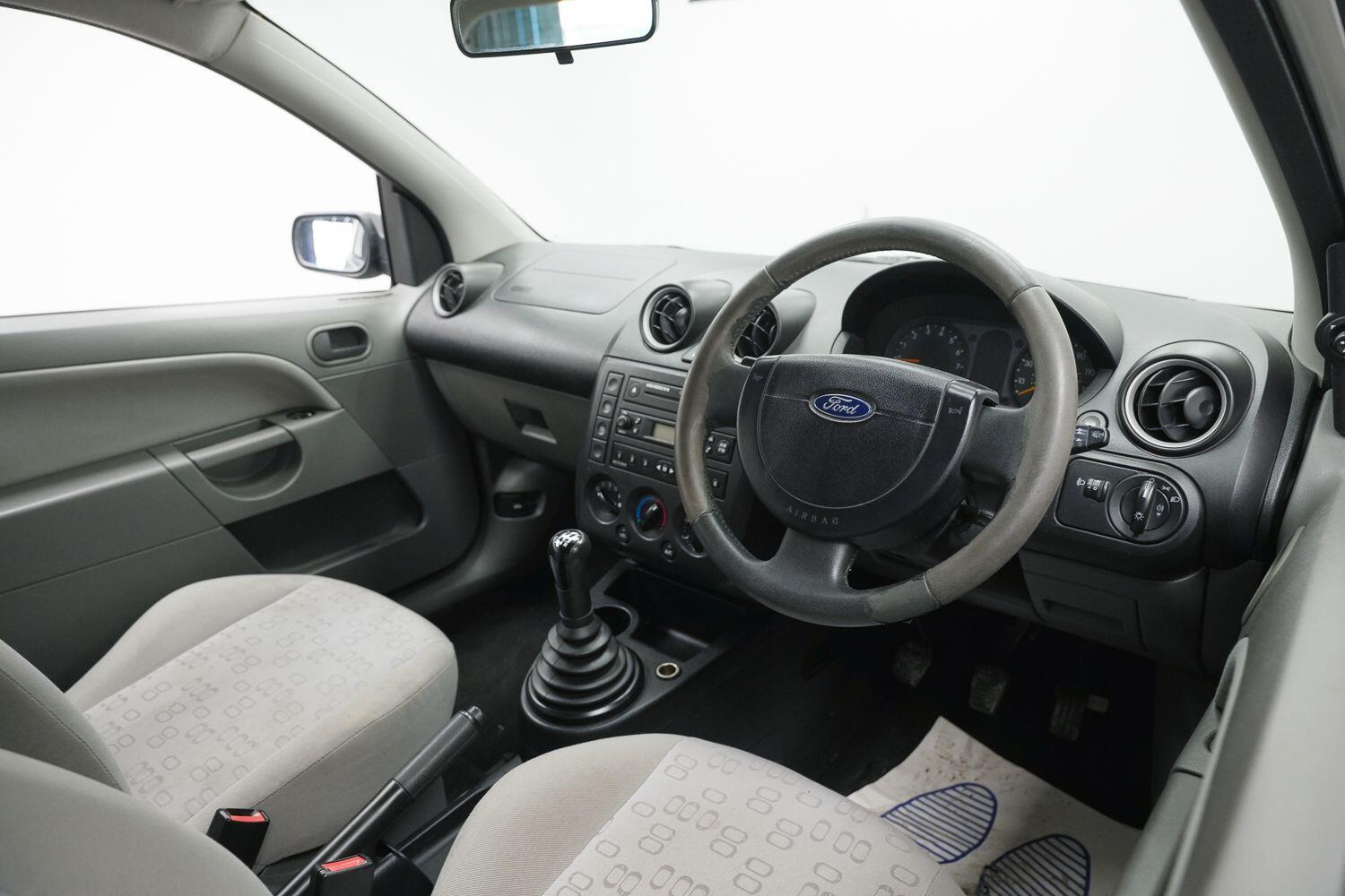 Used Ford Fiesta for sale - 77909437: Photo 6