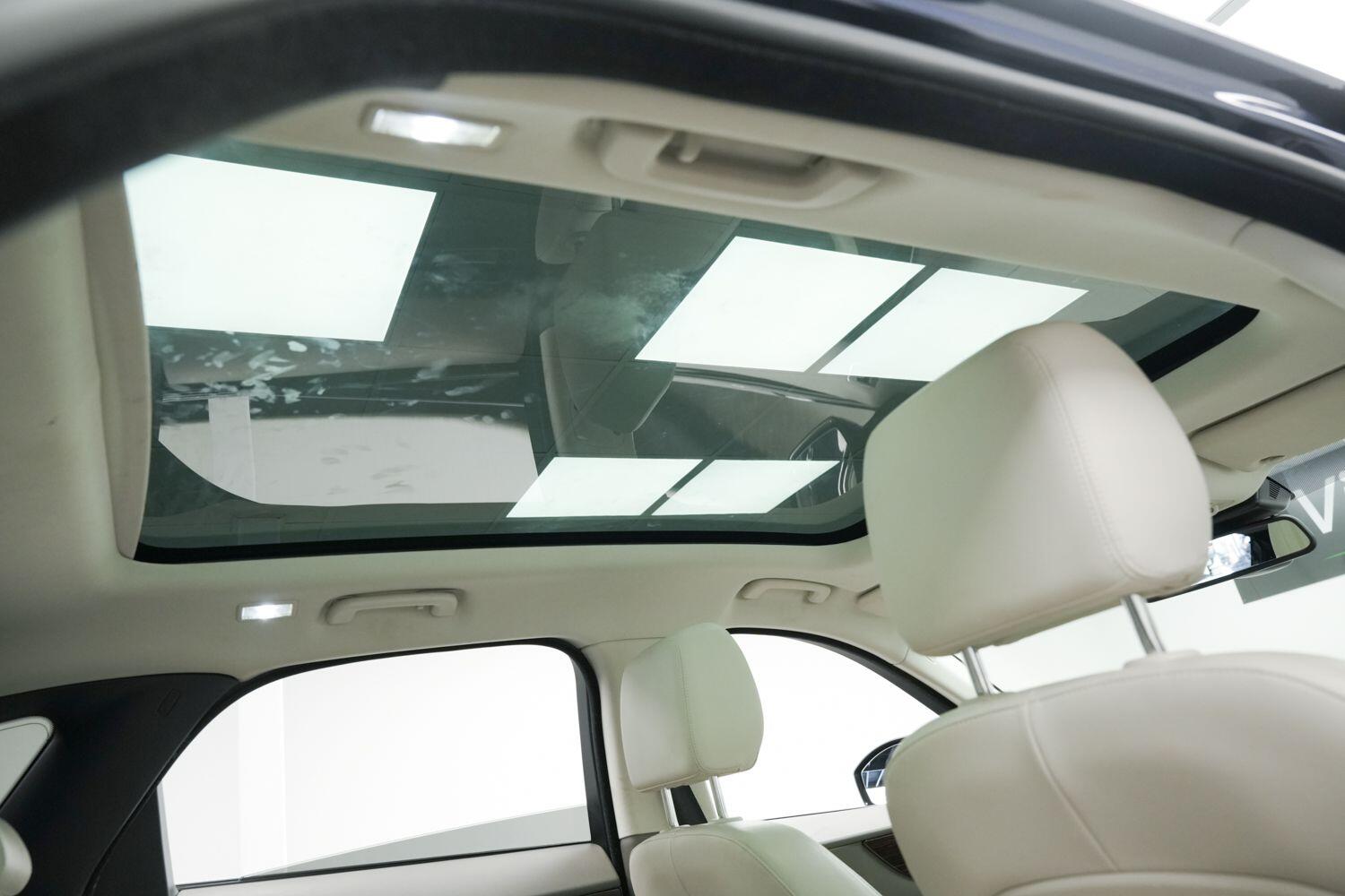 Used Jaguar F-Pace 2016 for sale - 76408442: Photo 19