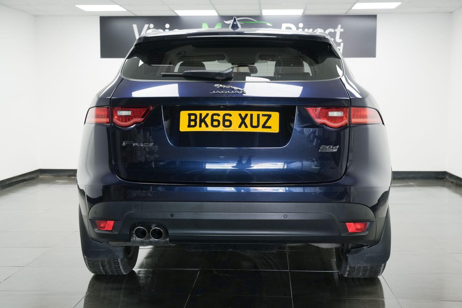 Used Jaguar F-Pace 2016 for sale - 76408442: Photo 3